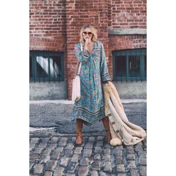 Spell & The Gypsy Collective Folk Town Boho Turquoise Floral Midi Dress - Picture 4 of 16